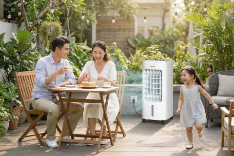 Tiền điện tăng vọt mùa hè, con thò tay vào quạt - mẹ Việt phải làm sao?