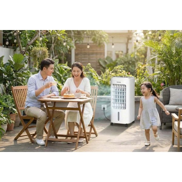 Tiền điện tăng vọt mùa hè, con thò tay vào quạt - mẹ Việt phải làm sao?