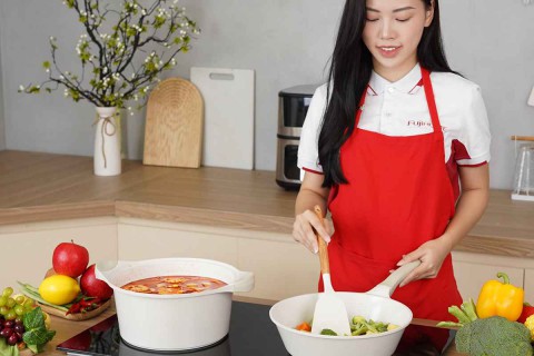 Bếp Từ Fujihome (90%) vs Bếp Gas (40%): Cú Hích Hiệu Suất Năng Lượng