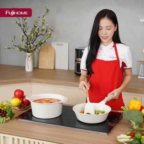 So Sánh Hiệu Suất Năng Lượng: Bếp Từ Fujihome (90%) vs. Bếp Gas (40%)