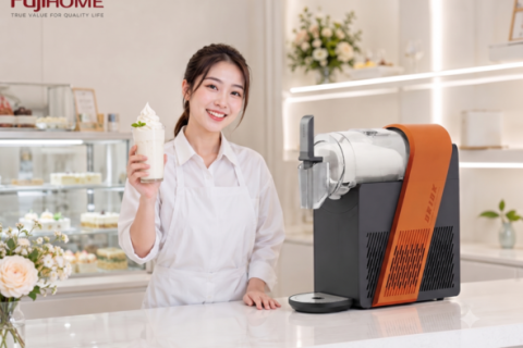 Tận Hưởng Đồ Uống Mát Lạnh Cùng Máy Làm Kem FujiHome SIM15