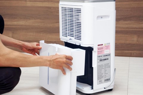 Mẹo vặt mùa nồm: Sử dụng máy hút ẩm Fujihome hiệu quả và tiết kiệm điện nhất Mẹo vặt mùa nồm: Sử dụng máy hút ẩm Fujihome hiệu quả và tiết kiệm điện nhất