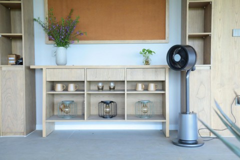 Quạt Tháp Điều Khiển Giọng Nói Fujihome CFR01PRO-VOICE